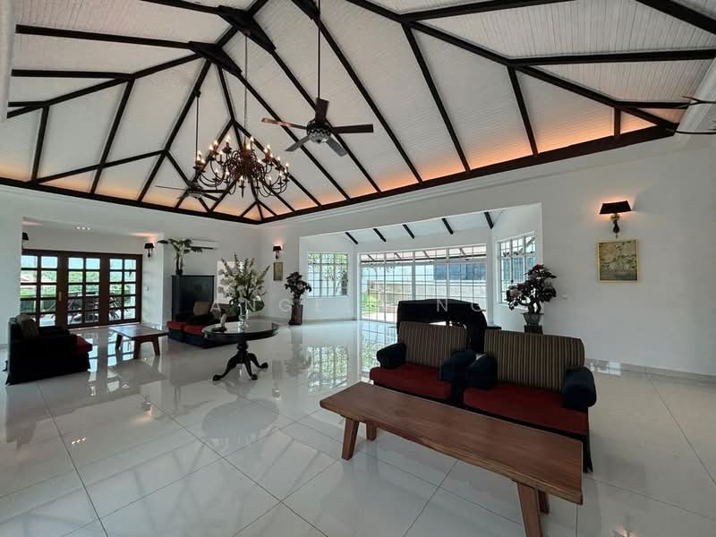 Bungalow House for Sale in Leisure Farm (Gelang Patah) - Angela Ng - Living Room - PropertyGuru.com.my