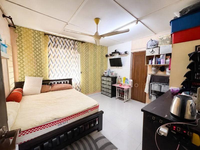 Rumah Teres untuk Dijual di Taman Samudra Teres (Batu Caves) - Izzat Zamros - Bedroom - PropertyGuru.com.my