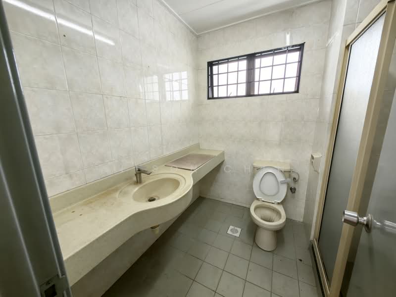 2-storey Terraced House for Rent in Petaling Jaya (Selangor) - Wilson Chin - Bathroom - PropertyGuru.com.my