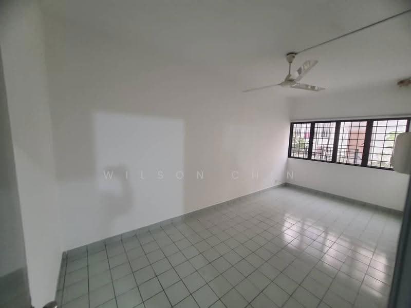 2-storey Terraced House for Rent in Petaling Jaya (Selangor) - Wilson Chin - Living Room - PropertyGuru.com.my
