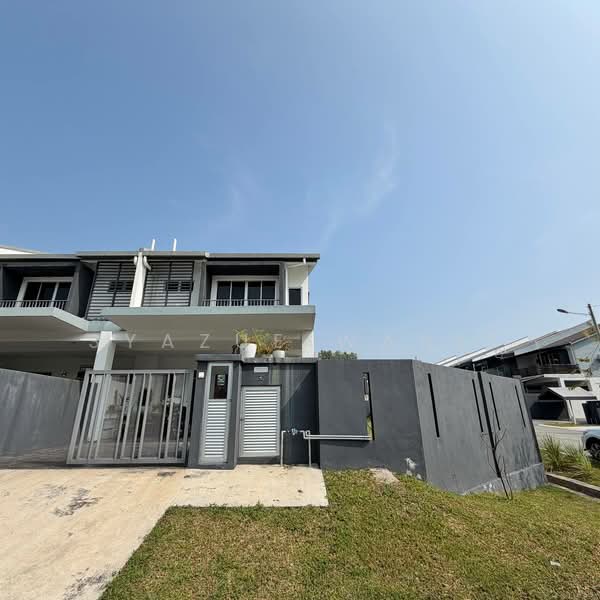 2-storey Terraced House for Sale in Taman Vista Mutiara (Bandar Sungai Long) - Syazue Wanie - Exterior - PropertyGuru.com.my