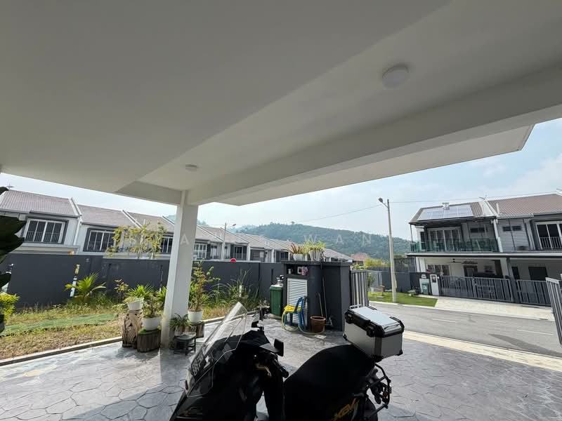 2-storey Terraced House for Sale in Taman Vista Mutiara (Bandar Sungai Long) - Syazue Wanie - Exterior - PropertyGuru.com.my