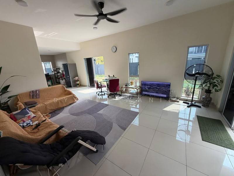 2-storey Terraced House for Sale in Taman Vista Mutiara (Bandar Sungai Long) - Syazue Wanie - Living Room - PropertyGuru.com.my