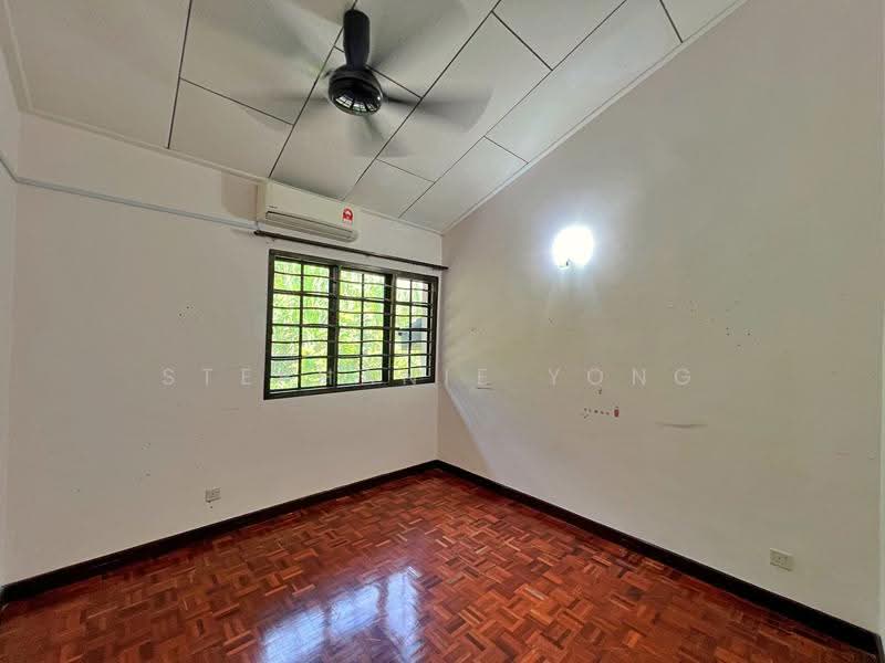 2-storey Terraced House for Sale in Ampang Jaya (Ampang) - Stephanie Yong - Bedroom - PropertyGuru.com.my