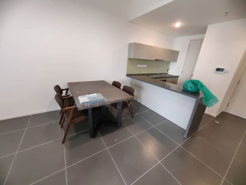 Kediaman Servis untuk Dijual di Ativo Suites @ Damansara Avenue - Shirly Ng - Dining Room - PropertyGuru.com.my