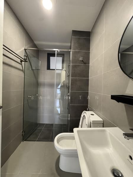 Service Residence for Sale at Sunway Belfield - Sarah Tan - Bathroom - PropertyGuru.com.my