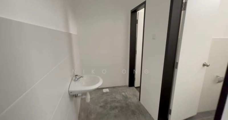 Shop for Rent in Iskandar Puteri (Nusajaya) (Johor) - Niko Ong - Bathroom - PropertyGuru.com.my