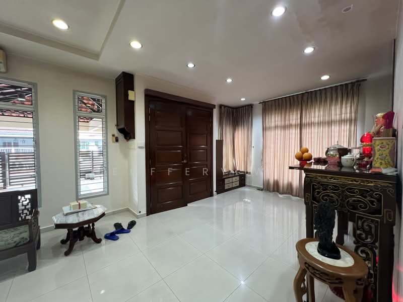 2-storey Terraced House for Sale in Taman Pertam Jaya (Melaka City) - Geoffery Wee - Living Room - PropertyGuru.com.my