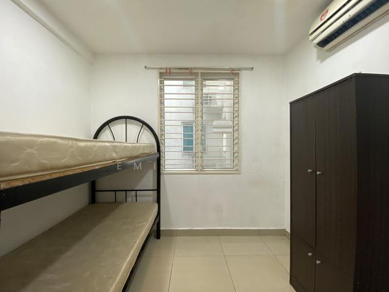 Kediaman Servis untuk Disewa di Menara U2 - Emily Kho - Bedroom - PropertyGuru.com.my