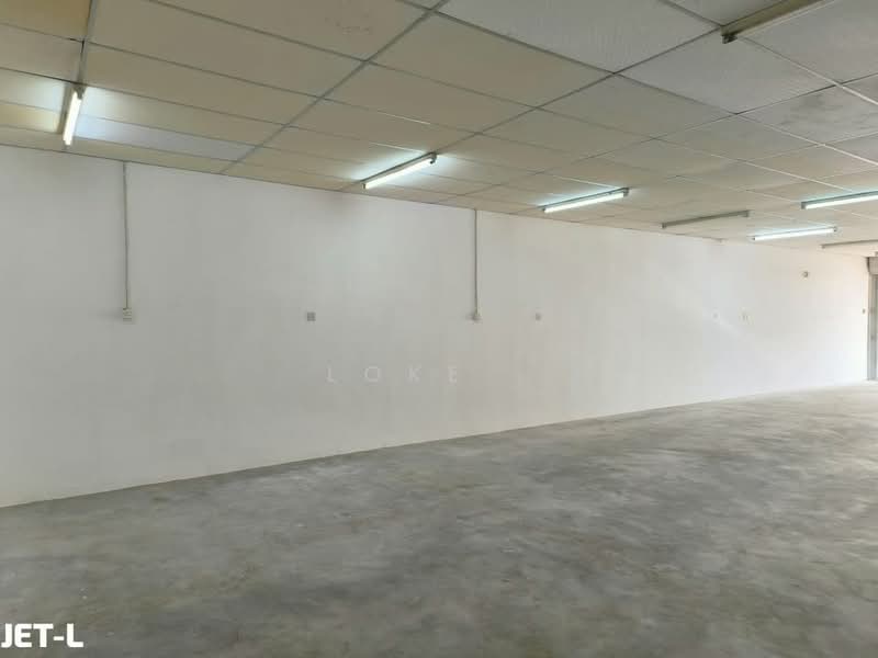 Shop for Rent in Setia Alam (Selangor) - Loke . - Interior - PropertyGuru.com.my