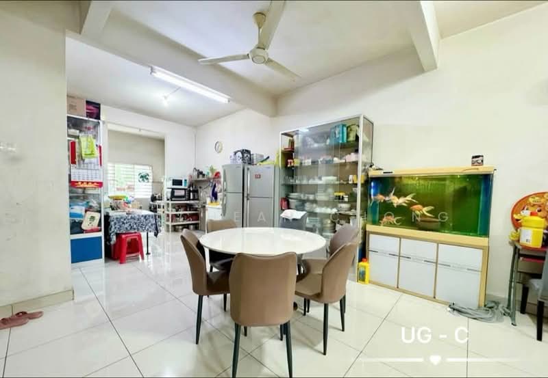 Rumah Teres 2.5-Tingkat untuk Dijual di Bandar Puteri Klang (Klang) - Yap Chean Chong - Dining Room - PropertyGuru.com.my