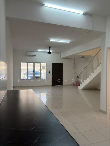 Rumah Teres untuk Dijual di Sepang (Selangor) - Ethan Chong - Living Room - PropertyGuru.com.my