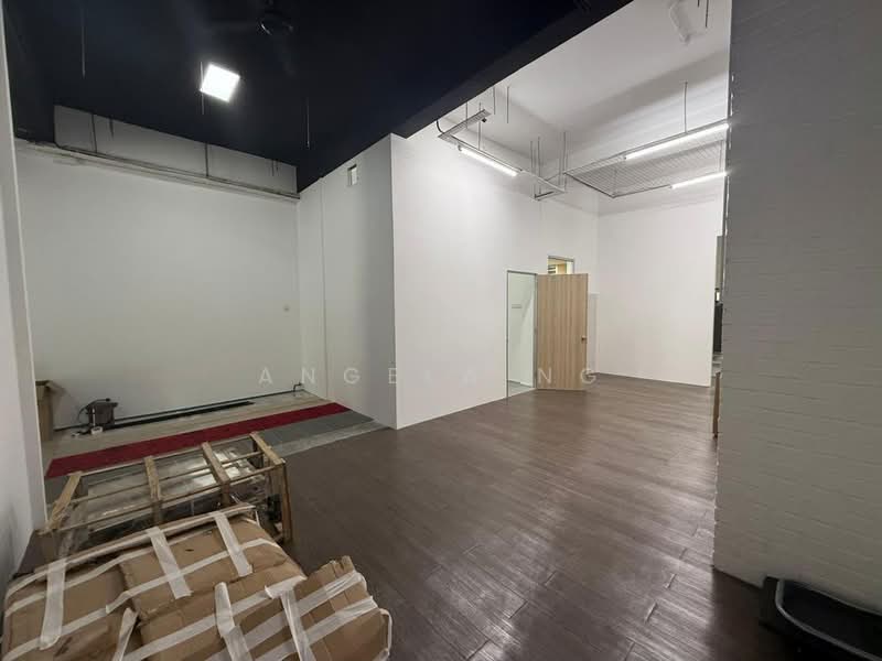 Shop / Office for Rent in Taman Impian Emas (Skudai) - Angela Ng - Interior - PropertyGuru.com.my
