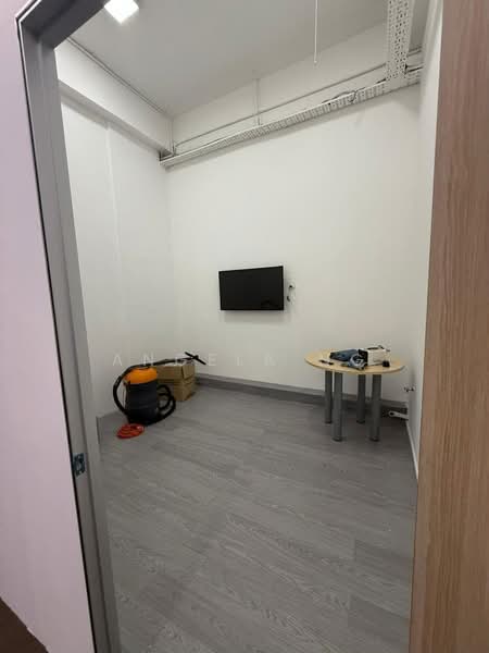 Shop / Office for Rent in Taman Impian Emas (Skudai) - Angela Ng - Interior - PropertyGuru.com.my