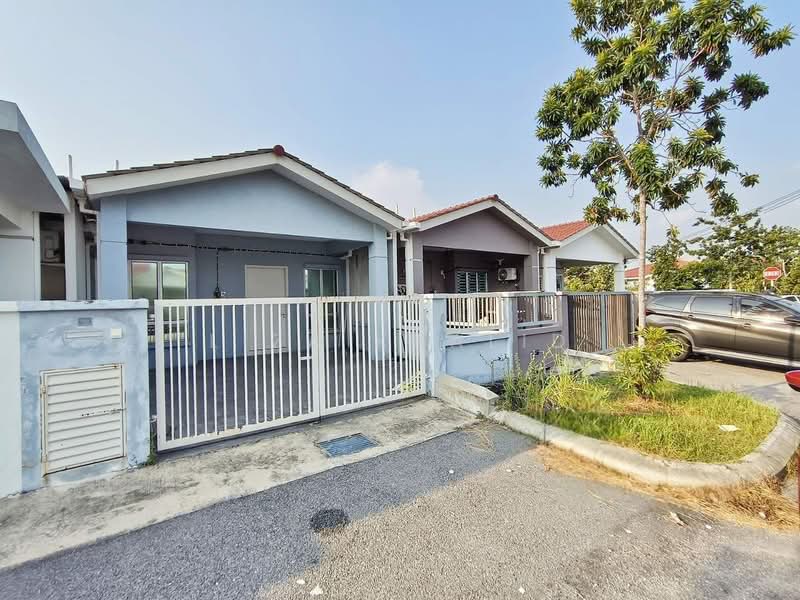 1-storey Terraced House for Sale in Saujana Utama (Puncak Alam) - Liza Khalid - PropertyGuru.com.my