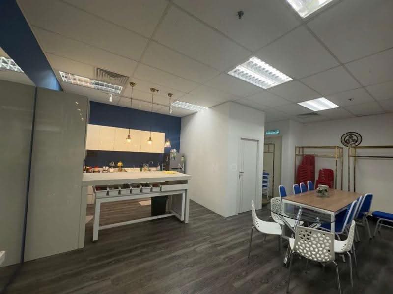 Office for Rent in KLCC (KL City Centre) - BEN NG - Kitchen - PropertyGuru.com.my