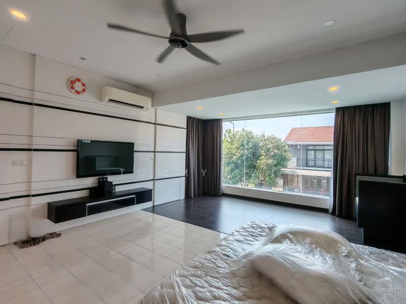 2-storey Terraced House for Rent in Taman Nusa Idaman (Iskandar Puteri (Nusajaya)) - Tommy Tai - Living Room - PropertyGuru.com.my