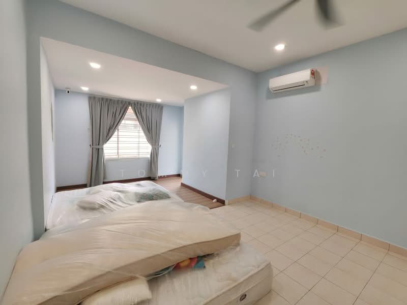 2-storey Terraced House for Rent in Taman Nusa Idaman (Iskandar Puteri (Nusajaya)) - Tommy Tai - Bedroom - PropertyGuru.com.my