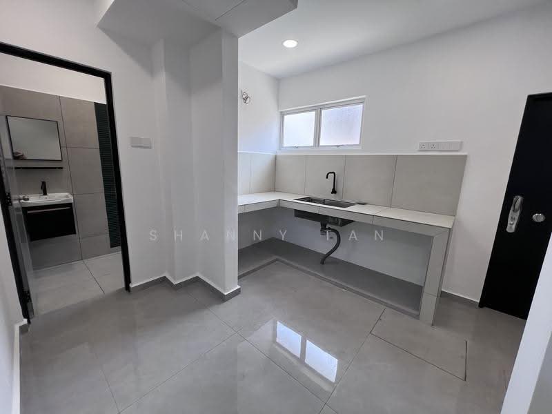 2-storey Terraced House for Sale in Bandar Mahkota Cheras (Cheras) - Shanny Tan - Kitchen - PropertyGuru.com.my