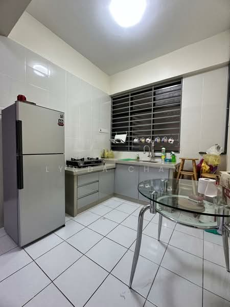 Pangsapuri untuk Dijual di Taman Jubilee Phase 5 - Lynda Chan - Kitchen - PropertyGuru.com.my