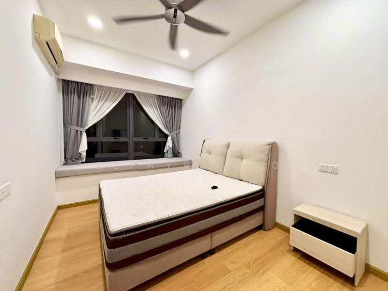 Condominium for Sale at Royal Strand @ Country Garden Danga Bay - Zephyr Khoo - PropertyGuru.com.my
