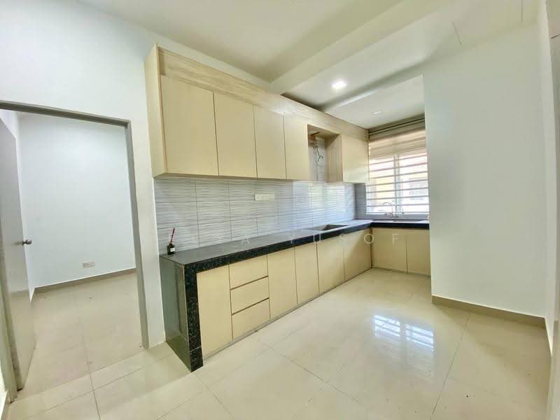 2-storey Terraced House for Sale in Kampung Sungai Jarom (Jenjarom) - Deeya Yusof - Kitchen - PropertyGuru.com.my