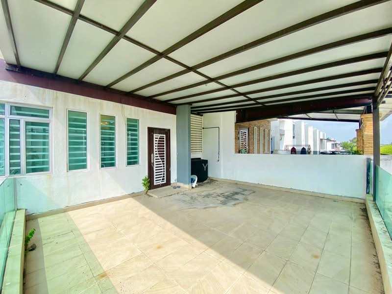 2-storey Terraced House for Sale in Kampung Sungai Jarom (Jenjarom) - Deeya Yusof - Exterior - PropertyGuru.com.my