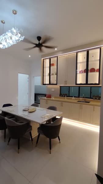 Bungalow House for Sale in Ujong Pasir (Melaka City) - Kelvin Lau - Dining Room - PropertyGuru.com.my