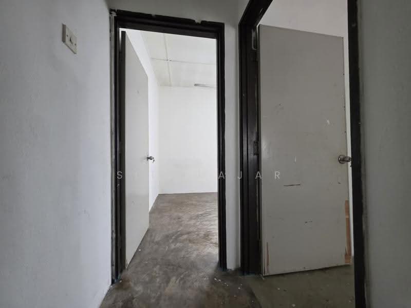 Rumah Teres 2-Tingkat untuk Dijual di Taman Sri Muda (Shah Alam) - Siti Hajar - Interior - PropertyGuru.com.my