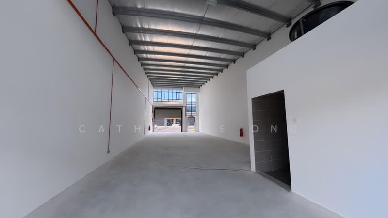 Shop / Office for Rent in Taman Lagenda Putra (Kulai) - Catherine Ong - Interior - PropertyGuru.com.my