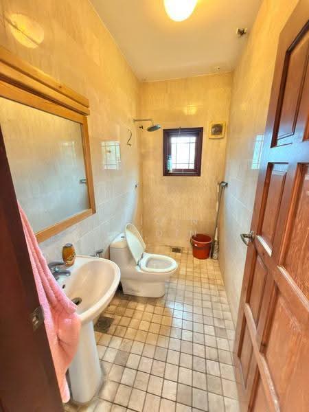 Bungalow House untuk Dijual di Seksyen 11 (Shah Alam) - Shiqin Saidin - Bathroom - PropertyGuru.com.my