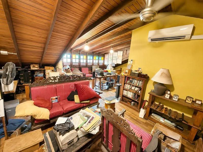 Bungalow House untuk Dijual di Seksyen 11 (Shah Alam) - Shiqin Saidin - Living Room - PropertyGuru.com.my