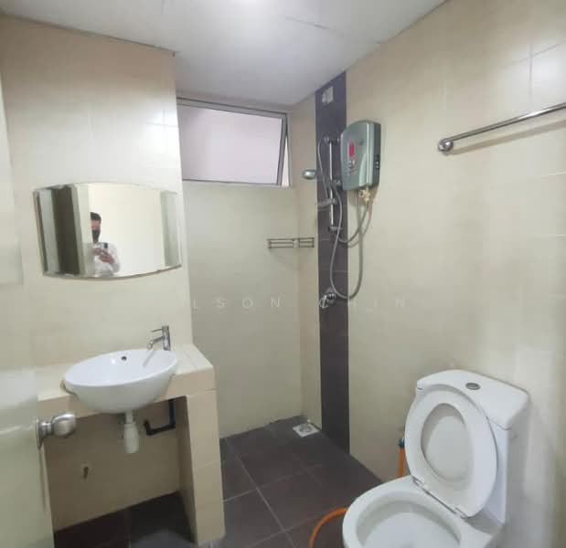Kondominium untuk Disewa di Cova Suites - Wilson Chin - Bathroom - PropertyGuru.com.my