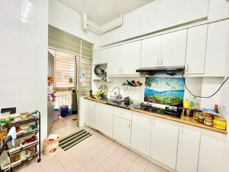Kondominium untuk Dijual di Casa Mila Victoria - Deeya Yusof - Kitchen - PropertyGuru.com.my