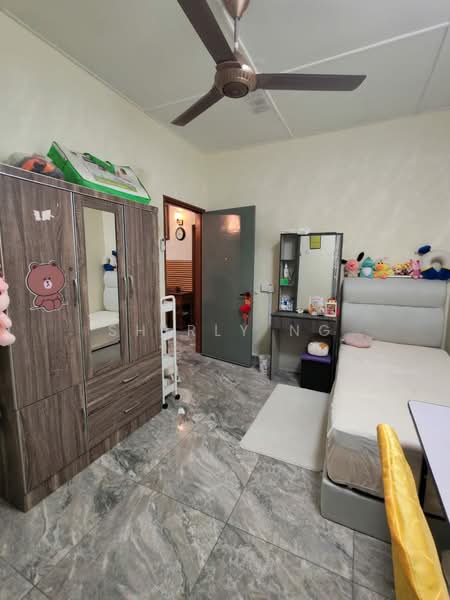 Semi-Detached House for Sale in Bandar Country Homes (Rawang) - Shirly Ng - Bedroom - PropertyGuru.com.my