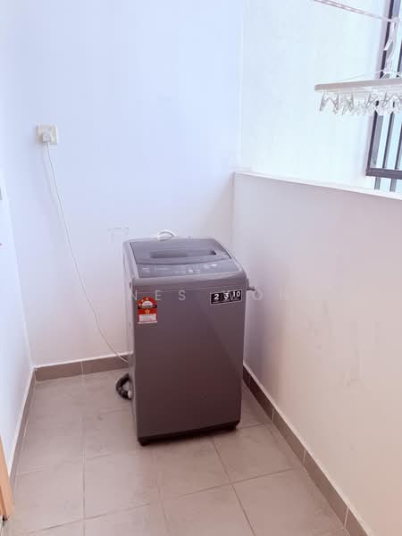 Kediaman Servis untuk Disewa di Southkey Mosaic - Agnes Wong - Balcony - PropertyGuru.com.my