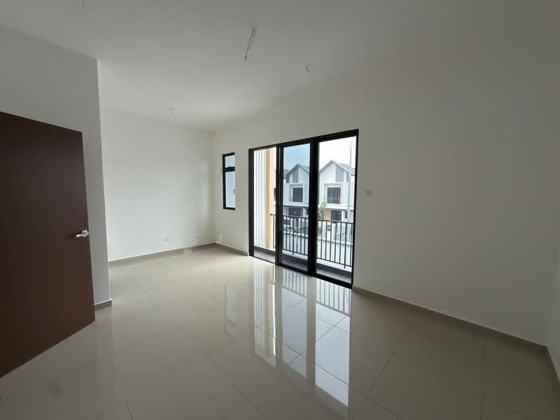 Rumah Teres 2-Tingkat untuk Dijual di Taman Dato Onn (Johor Bahru) - SJ CHAN - Living Room - PropertyGuru.com.my