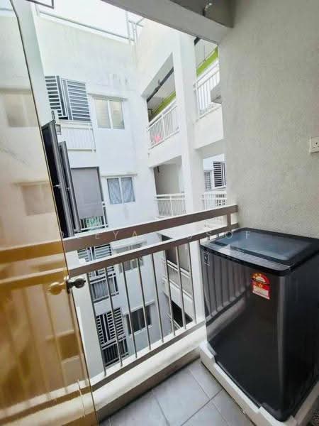 Pangsapuri untuk Disewa di Residensi Medan - Deeya Yusof - Balcony - PropertyGuru.com.my