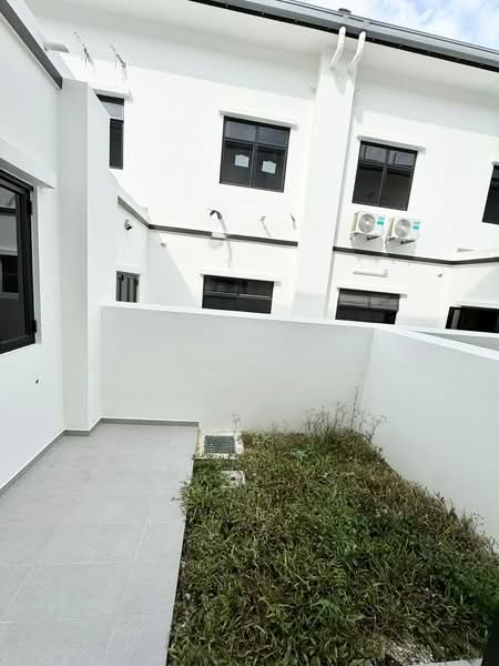 Cluster House for Sale in Eco Botanic (Iskandar Puteri (Nusajaya)) - Zephyr Khoo - Exterior - PropertyGuru.com.my