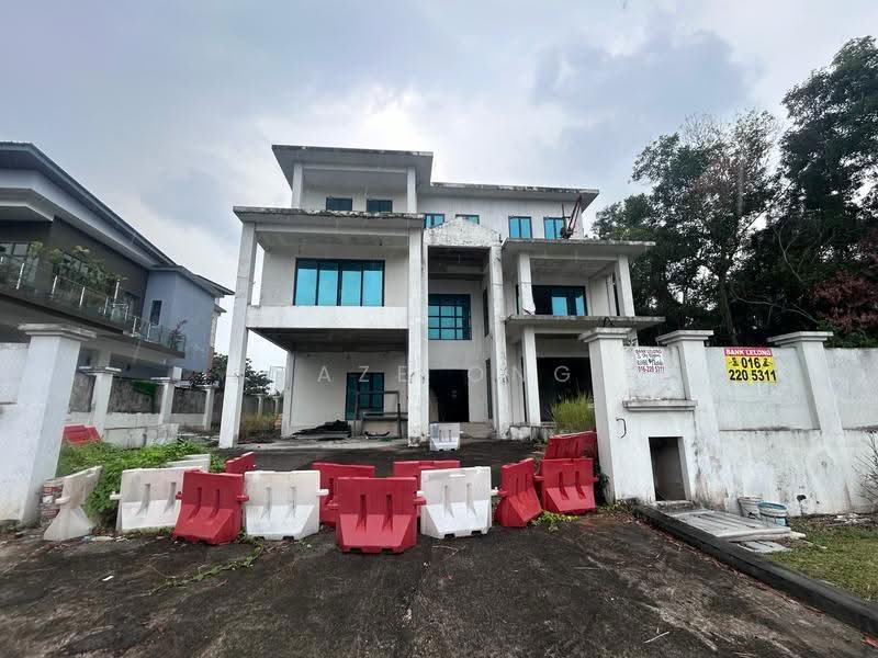 Bungalow House untuk Dijual di Perdana Lakeview East (Cyberjaya) - Jaze Ong - Exterior - PropertyGuru.com.my