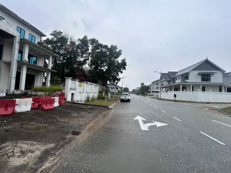 Bungalow House untuk Dijual di Perdana Lakeview East (Cyberjaya) - Jaze Ong - Exterior - PropertyGuru.com.my