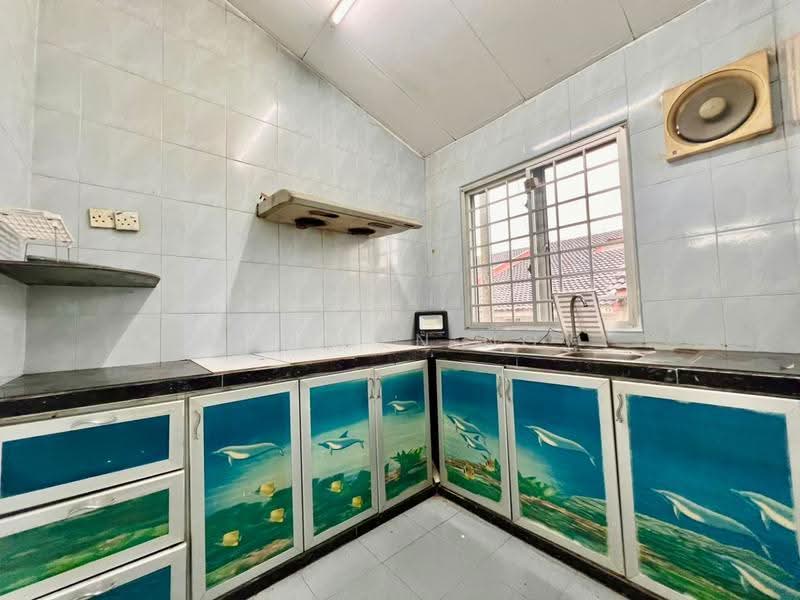 Rumah Teres 1-Tingkat untuk Dijual di Bandar Putra (Kulai) - Jayden Ng - Kitchen - PropertyGuru.com.my