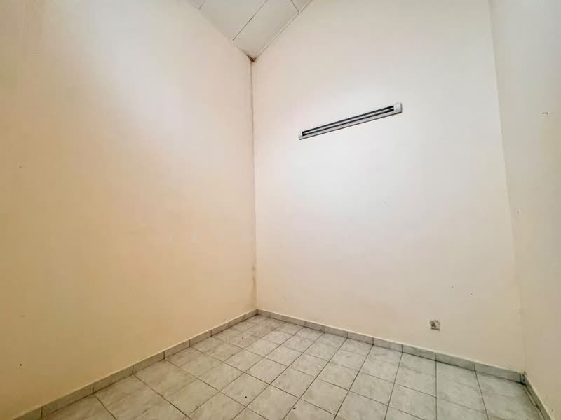 Rumah Teres 1-Tingkat untuk Dijual di Bandar Putra (Kulai) - Jayden Ng - Interior - PropertyGuru.com.my