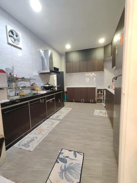 Cluster House for Sale in Taman Nusantara Prima (Gelang Patah) - Max Loh - Kitchen - PropertyGuru.com.my