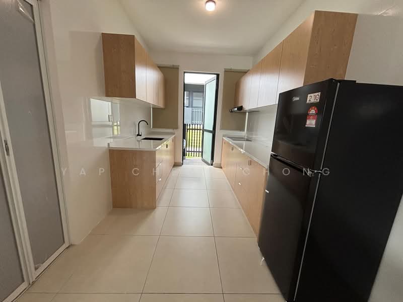 Rumah Bandar untuk Disewa di Eco Ardence (Setia Alam) - Yap Chean Chong - Kitchen - PropertyGuru.com.my
