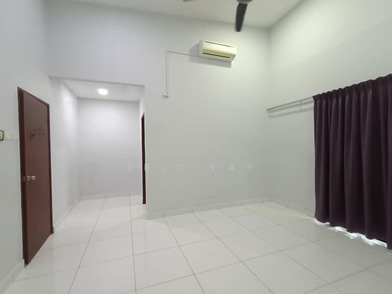 2-storey Terraced House for Rent in Taman Bestari Indah (Ulu Tiram) - ERIC YAP - Interior - PropertyGuru.com.my