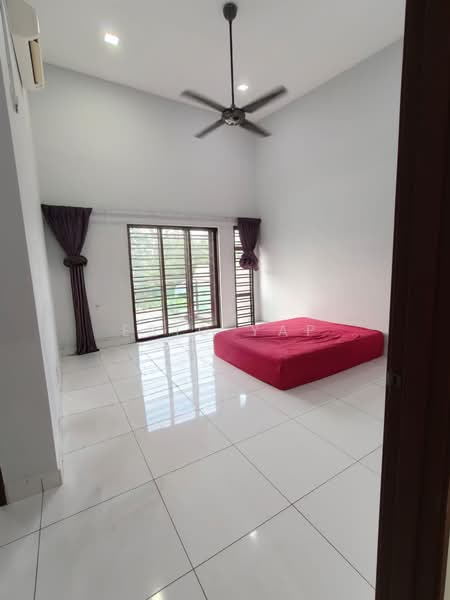 2-storey Terraced House for Rent in Taman Bestari Indah (Ulu Tiram) - ERIC YAP - Bedroom - PropertyGuru.com.my