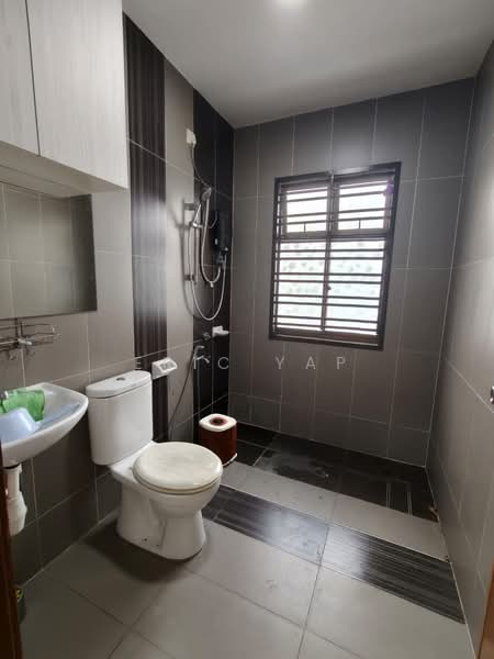 2-storey Terraced House for Rent in Taman Bestari Indah (Ulu Tiram) - ERIC YAP - Bathroom - PropertyGuru.com.my