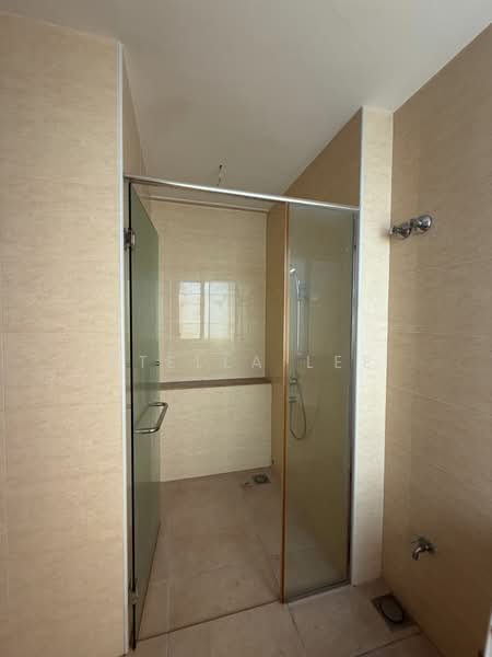 Bungalow House for Sale in Bandar Sungai Long (Selangor) - Stella Lee - Bathroom - PropertyGuru.com.my