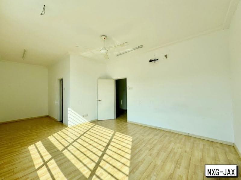 2-storey Terraced House for Sale in Bandar Bukit Raja (Klang) - Hao Kai Khaw - Living Room - PropertyGuru.com.my
